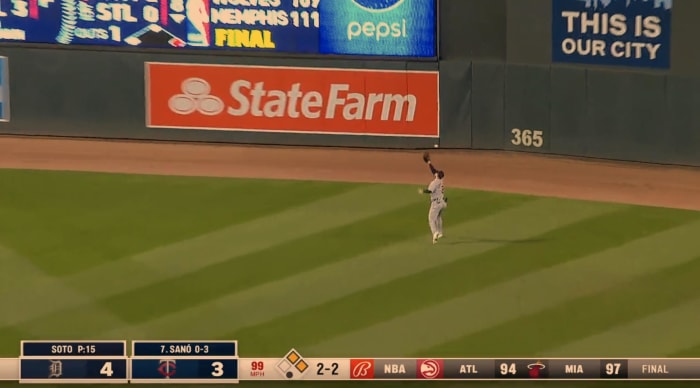 Robbie Grossman’s error